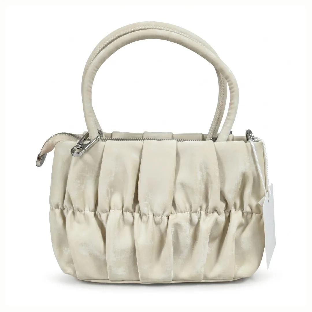 Sac à main élégant en simili cuir