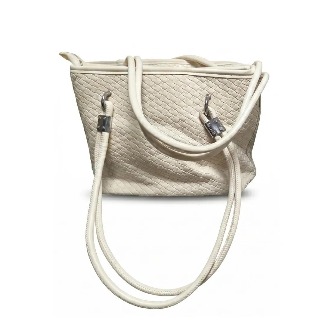 Sac à main tendance en simili cuir